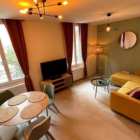 Appartement Neuf Au Coeur De Тулон Екстериор снимка